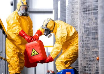 روش های کنترل عوامل شیمیایی محیط کار