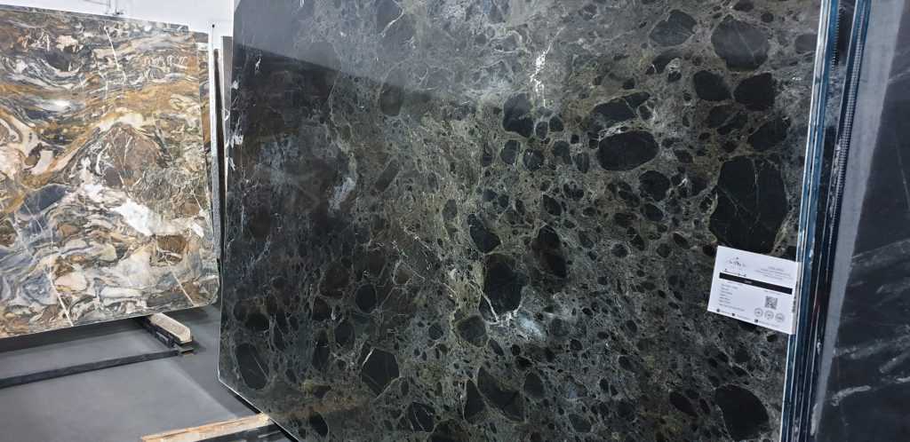 نگاهی به بهترین سنگهای سفید ساختمانی