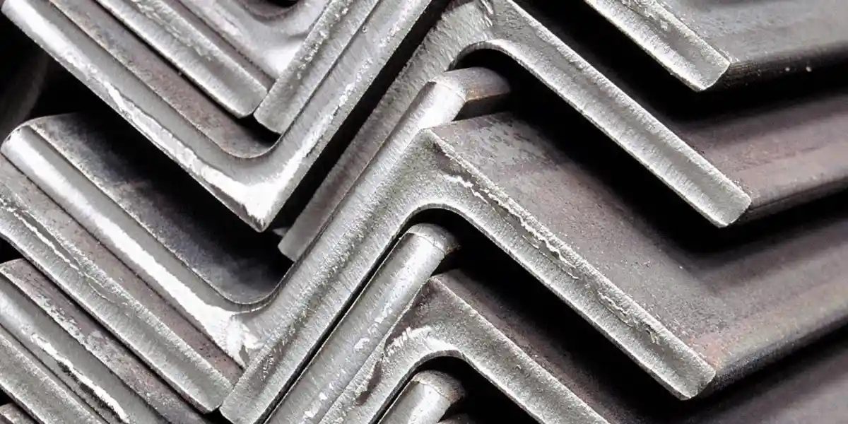 قیمت فولاد محور اصلی بازار مقاطع ساختمانی