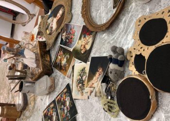 آموزش پتینه کاری و انتخاب تابلو پتینه کلاسیک برای فضاهای لوکس